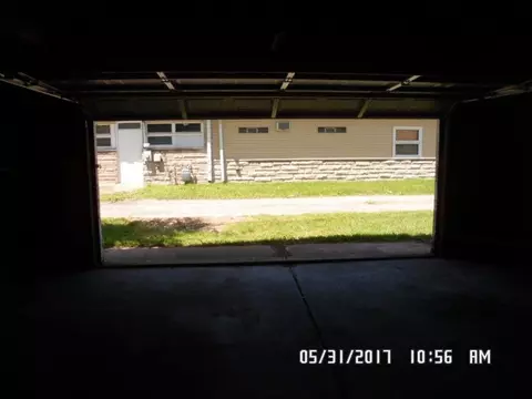 4936 Connecticut St, Gary, IN 46409 photo 7