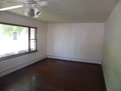 4936 Connecticut St, Gary, IN 46409 photo 8