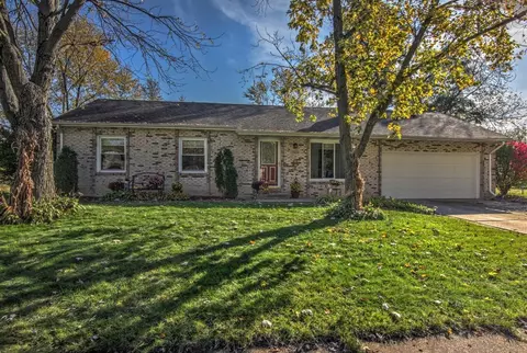 17533 Willowbrook Dr, Lowell, IN 46356 photo 1