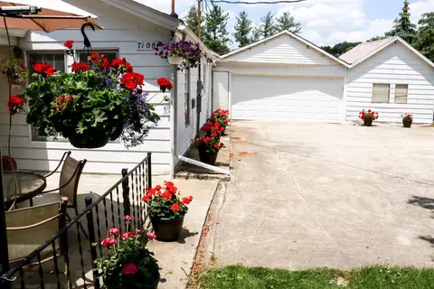 7108 E 125th Ave, Crown Point, IN 46307 photo 2