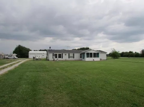 2023 E 500 S, La Porte, IN 46350 photo 2