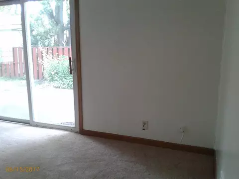 430 N Lindberg St, Griffith, IN 46319 photo 8