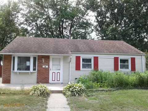 430 N Lindberg St, Griffith, IN 46319 photo 1