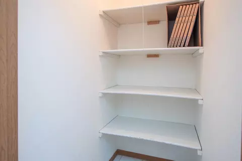 1444 Woodview Dr #12, Crown Point, IN 46307 photo 5