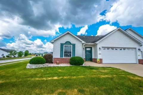 9618 Monroe St, Crown Point, IN 46307 photo 1
