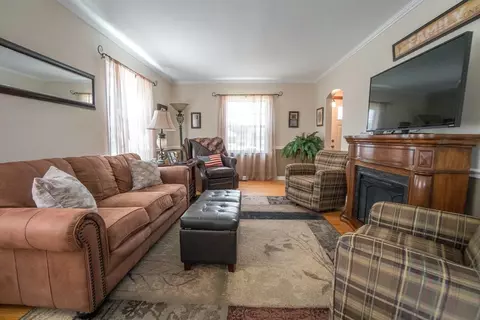 433 N Lafayette St, Griffith, IN 46319 photo 4