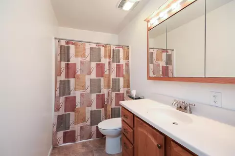 10319 N 477, De Motte, IN 46310 photo 8