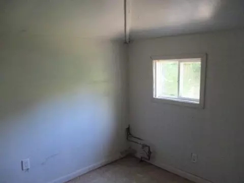 7063 W 22nd Ave, Gary, IN 46406 photo 6