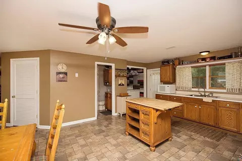 4271 E Shepard St, De Motte, IN 46310 photo 6