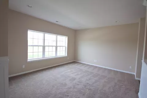 11524 Kentucky St, Crown Point, IN 46307 photo 2