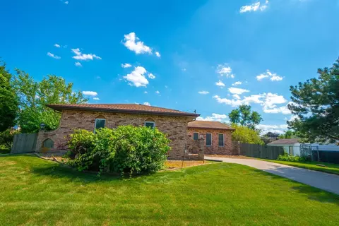 1028 Field St, Hammond, IN 46320 photo 2