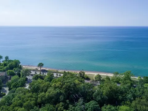 8 E Leewater, Beverly Shores, IN 46301 photo 10