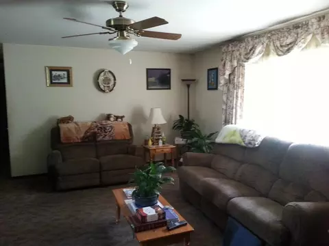 12161 Duttlinger Ln, Wheatfield, IN 46392 photo 6