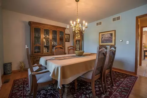 10405 Fox Run, Munster, IN 46321 photo 2