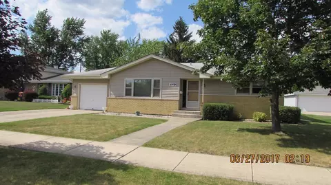 449 Willow Ln, Dyer, IN 46311 photo 2