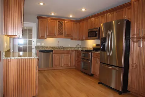 8834 Baring Ave, Munster, IN 46321 photo 9
