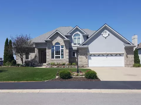 8330 Doubletree Ct, Crown Point, IN 46307 photo 1