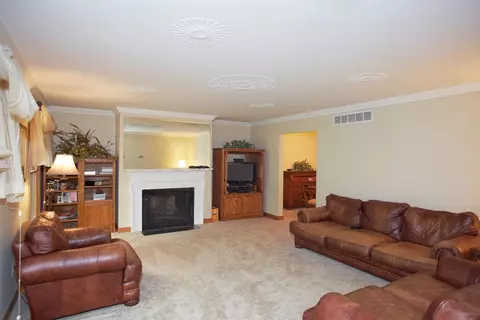 741 Blaney Dr, Dyer, IN 46311 photo 6