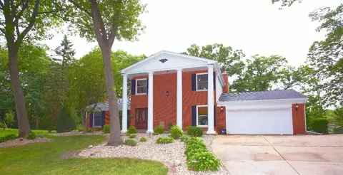 741 Blaney Dr, Dyer, IN 46311 photo 2