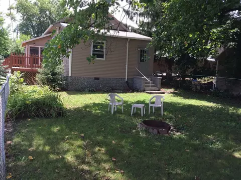 214 W Jefferson St, Winamac, IN 46996 photo 5