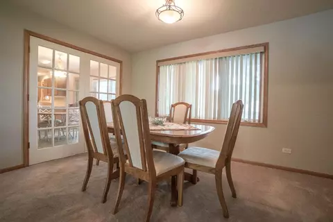 2843 Morningside Dr, Crown Point, IN 46307 photo 8
