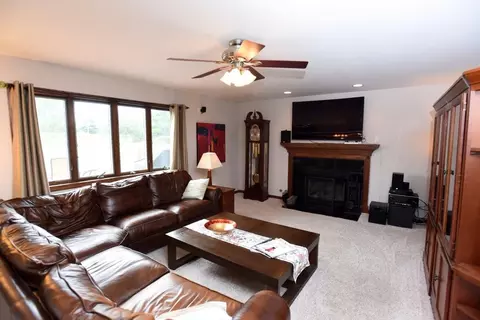 6073 E 107th Pl, Crown Point, IN 46307 photo 9