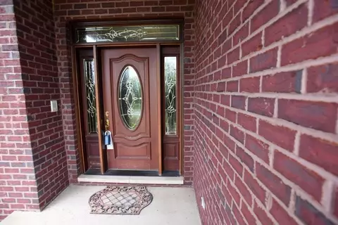 6073 E 107th Pl, Crown Point, IN 46307 photo 4
