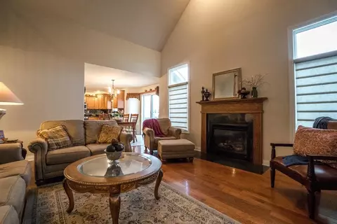 7263 E 102nd Pl, Crown Point, IN 46307 photo 5