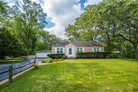 2265 Crest Rd, Gary, IN 46408 photo 1