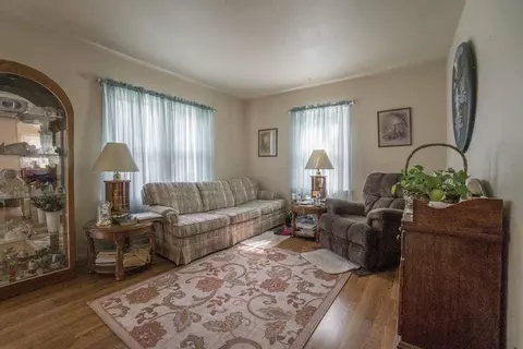 2265 Crest Rd, Gary, IN 46408 photo 4