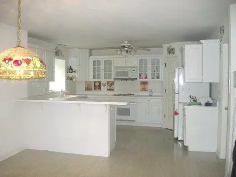 1542 W Oak St, Griffith, IN 46319 photo 6