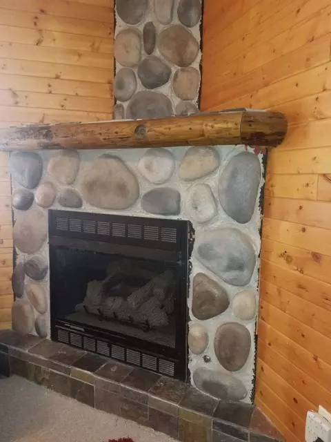 10487 N 450, De Motte, IN 46310 photo 9