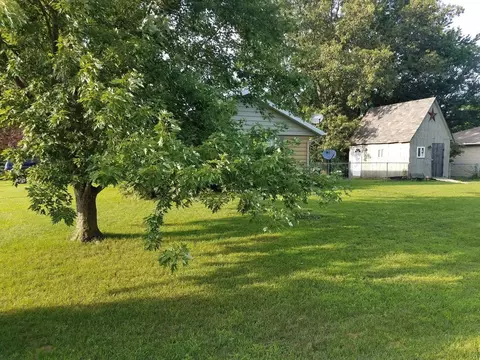 10487 N 450, De Motte, IN 46310 photo 5