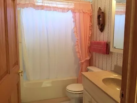 5166 N 425, Rolling Prairie, IN 46371 photo 9