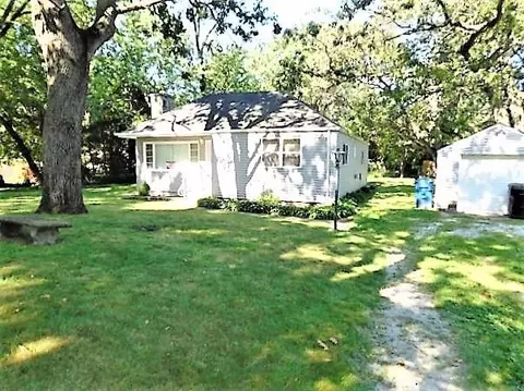 3956 Marshall Pl, Gary, IN 46408 photo 1