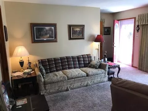 7144 Mclaughlin Ave, Hammond, IN 46324 photo 9