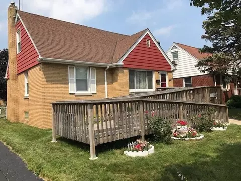 7144 Mclaughlin Ave, Hammond, IN 46324 photo 2
