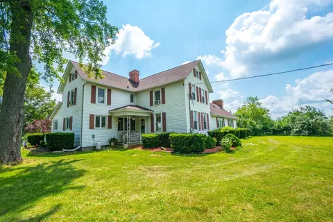 31241 S Ashland Ave, Beecher, IL 60401 photo 2