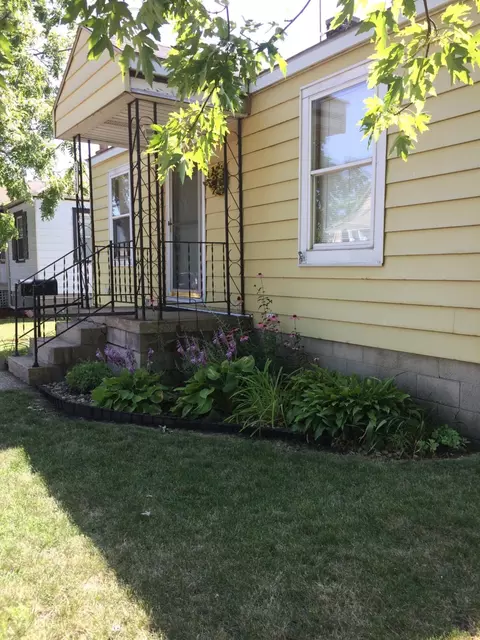 2726 Schrage Ave, Whiting, IN 46394 photo 6