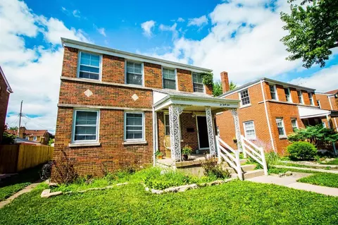 239 Gregory Ave, Munster, IN 46321 photo 1