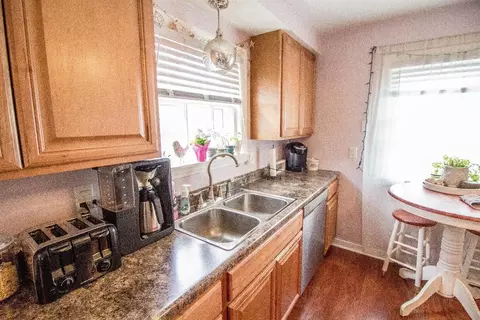 239 Gregory Ave, Munster, IN 46321 photo 7