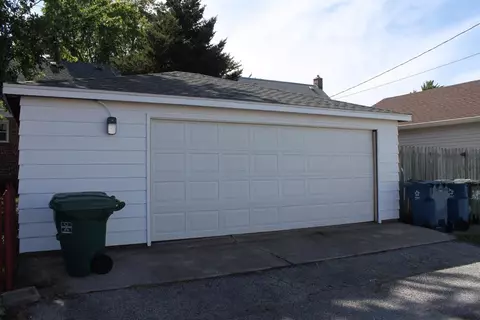 2145 Davis Ave, Whiting, IN 46394 photo 6