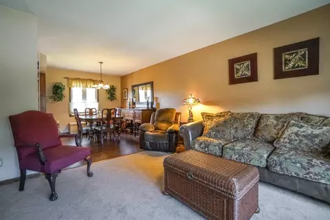 1935 Martha St, Munster, IN 46321 photo 9