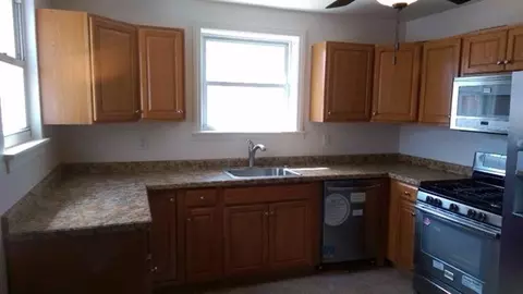 2039 Davis Ave, Whiting, IN 46394 photo 5