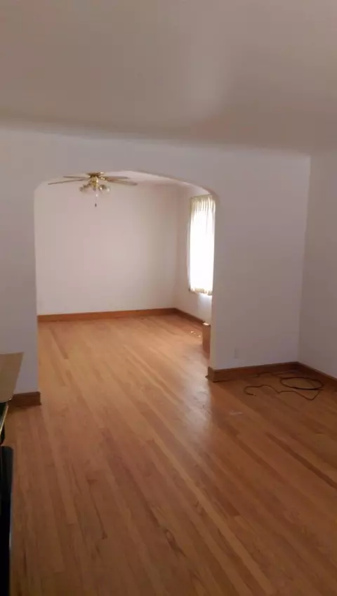2039 Davis Ave, Whiting, IN 46394 photo 3