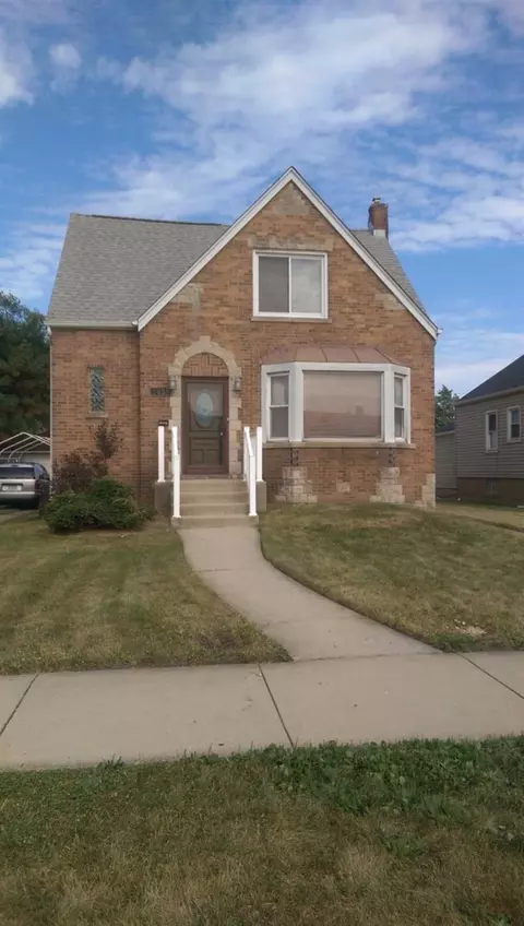 2039 Davis Ave, Whiting, IN 46394 photo 1
