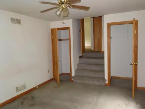 1906 Elm St, Griffith, IN 46319 photo 7