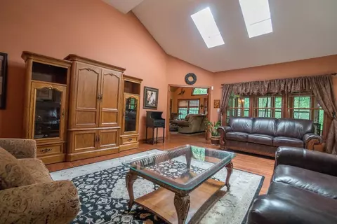 2727 E 153rd Ave, Hebron, IN 46341 photo 10