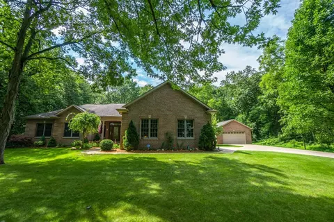 2727 E 153rd Ave, Hebron, IN 46341 photo 2