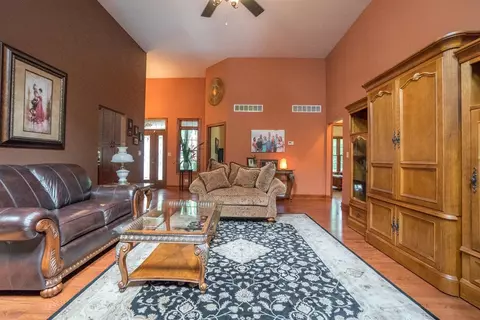 2727 E 153rd Ave, Hebron, IN 46341 photo 8